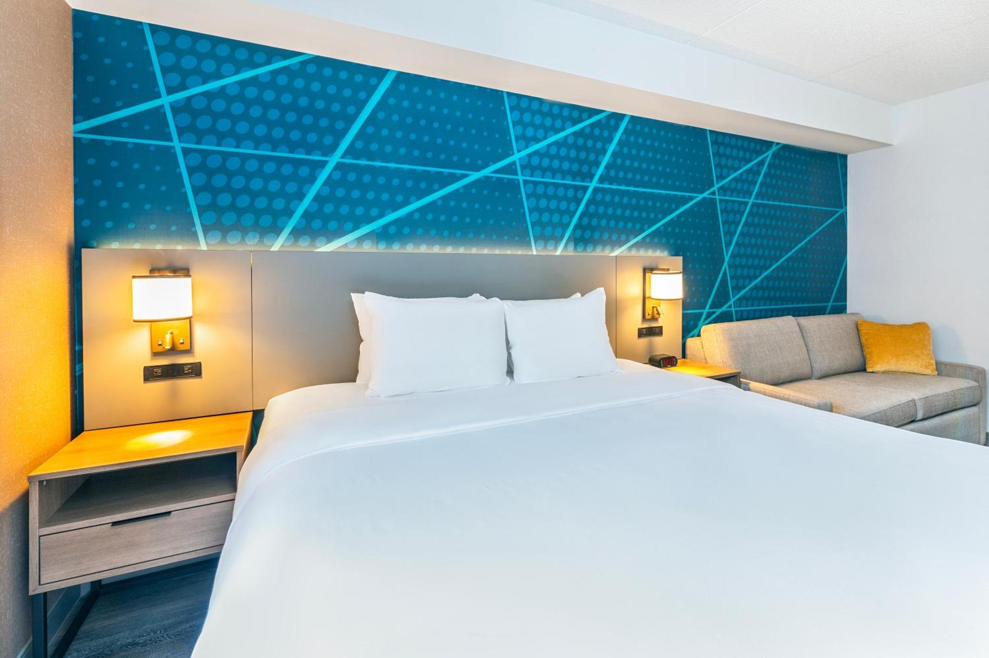 Comfort Suites London Ngoại thất bức ảnh